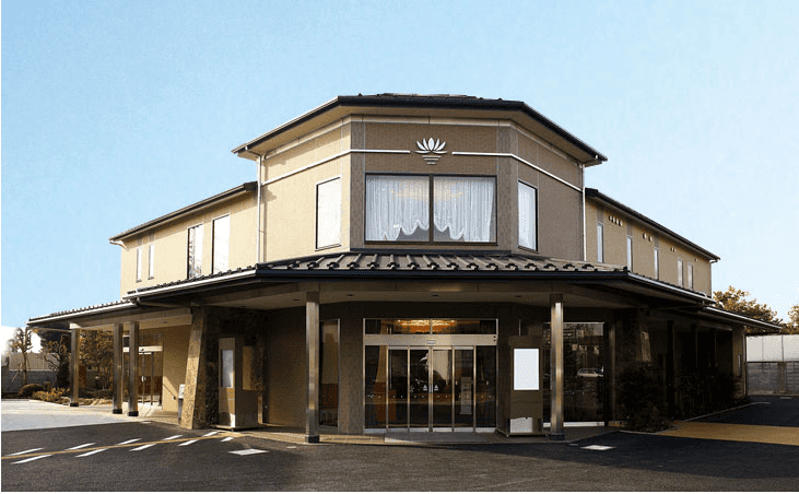 谷塚斎場の東館