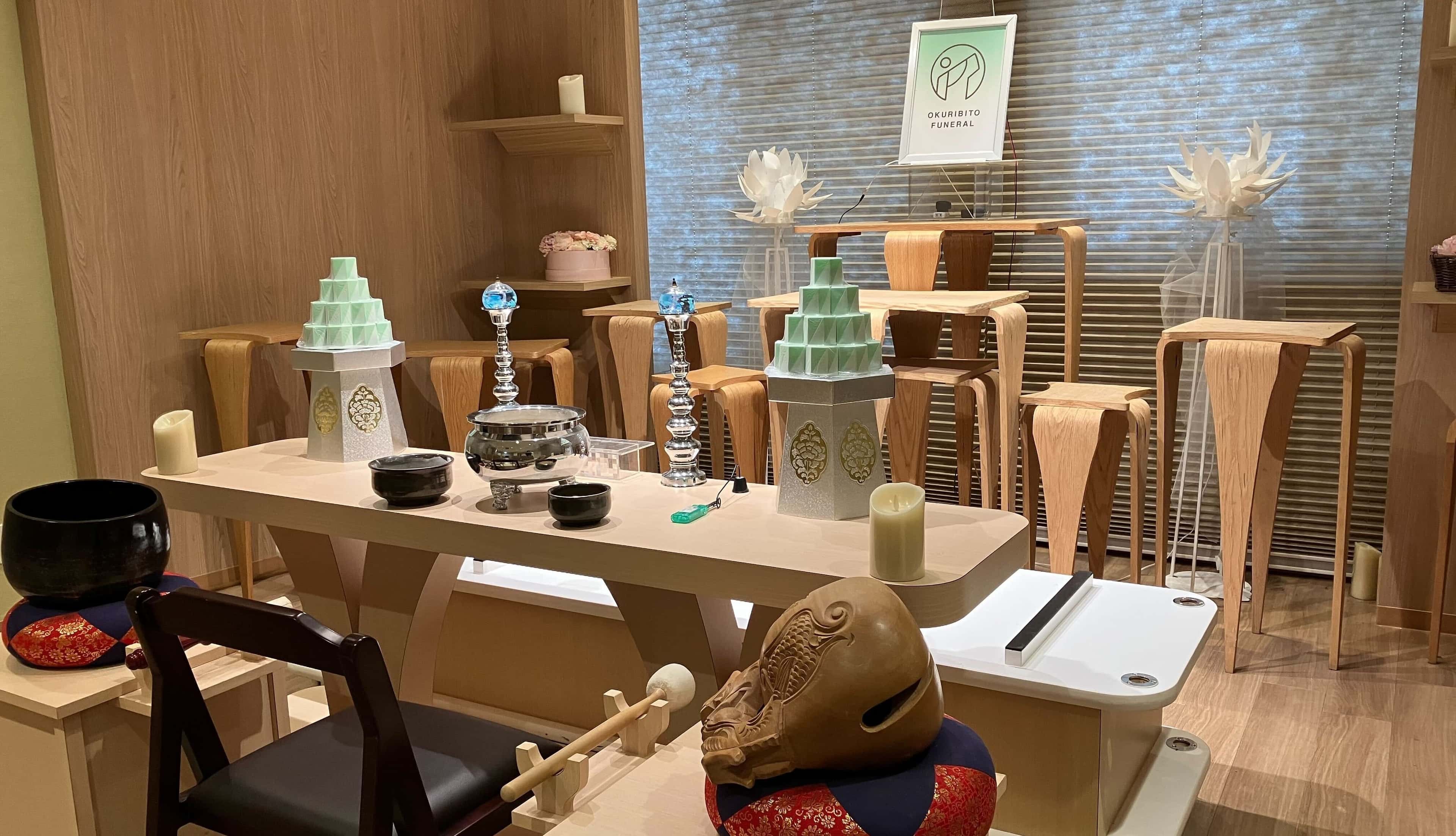 おくりびとのお葬式大谷地店の祭壇