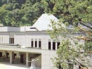 横浜市南部斎場の外観