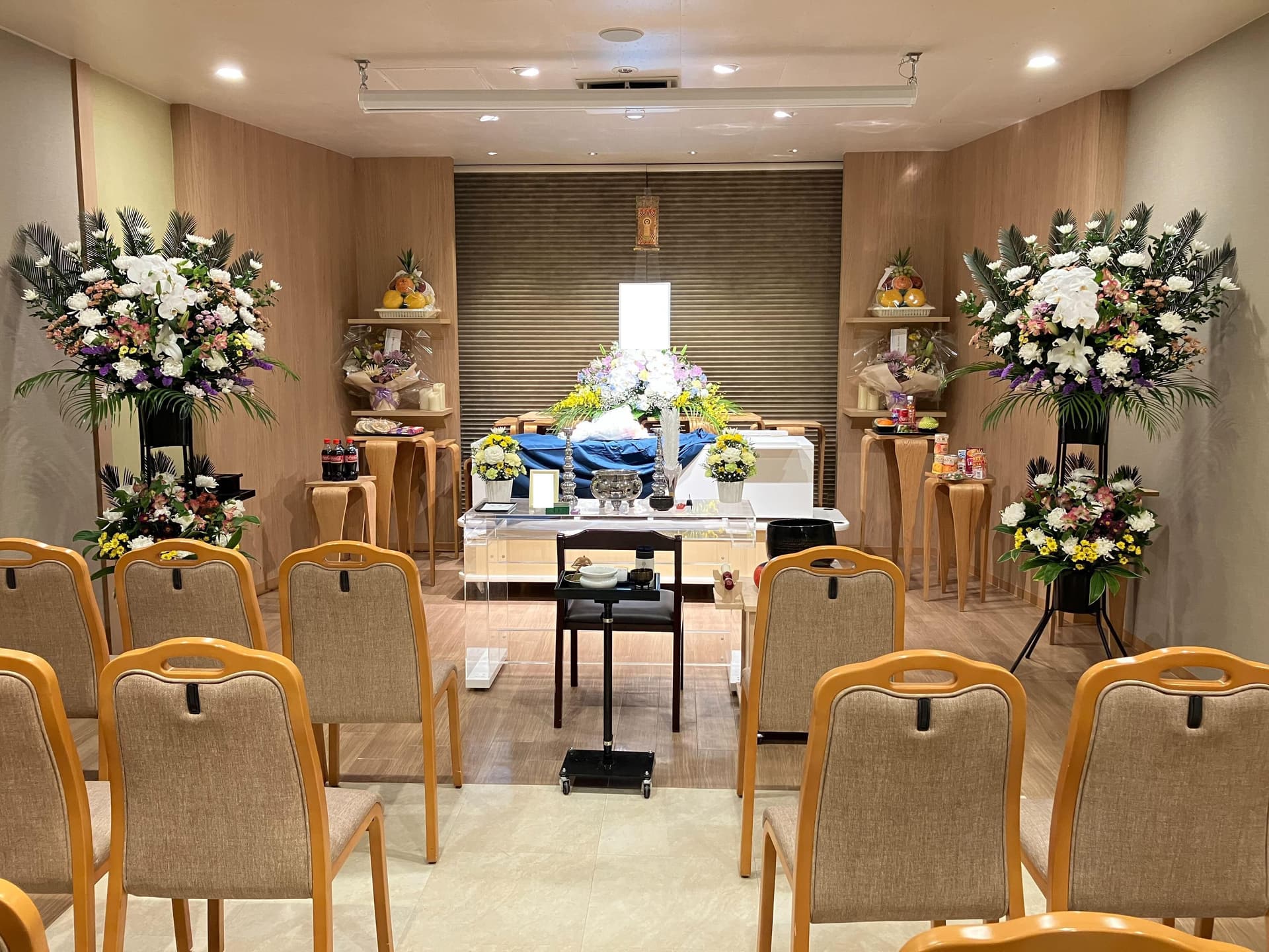 湯灌中には、故人様を想うお気持ちから涙されるご様子も見受けられました。の画像