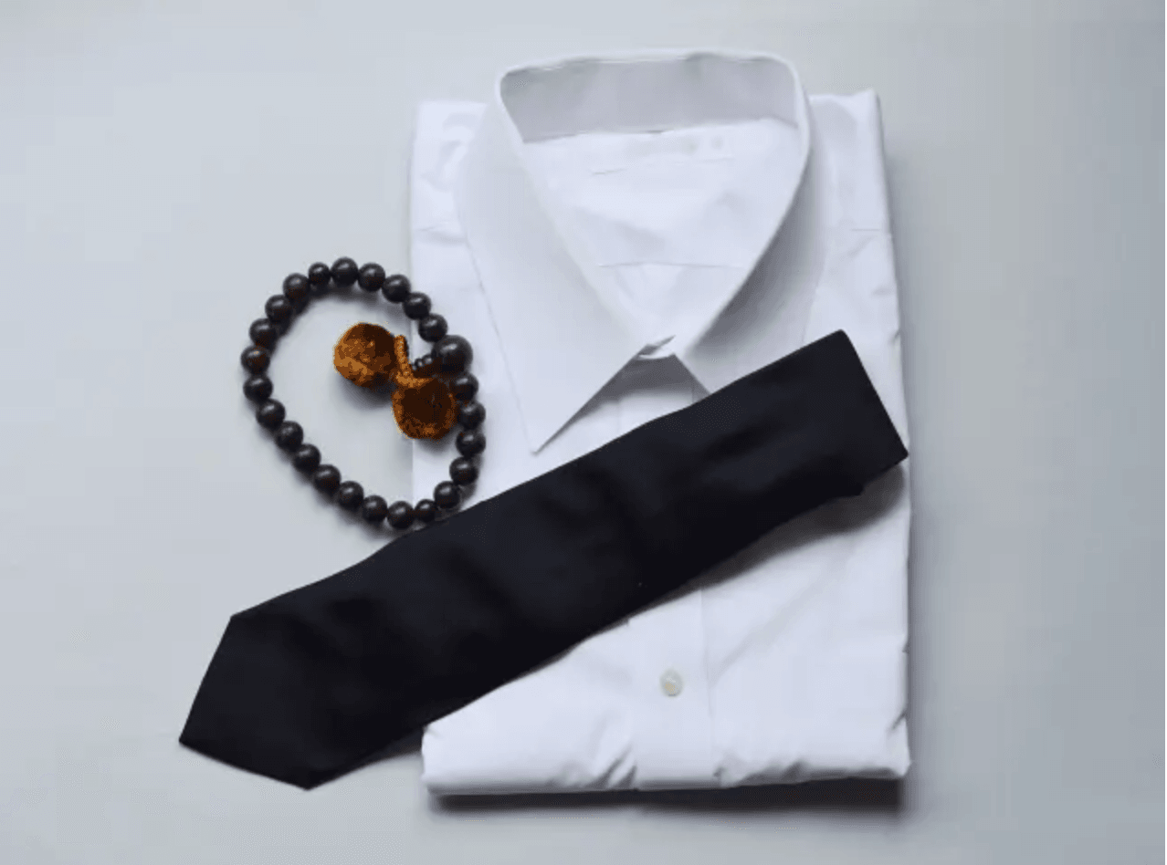 葬儀に必ず必要な持ち物や服装のマナーを解説。泊まりの葬儀でも安心