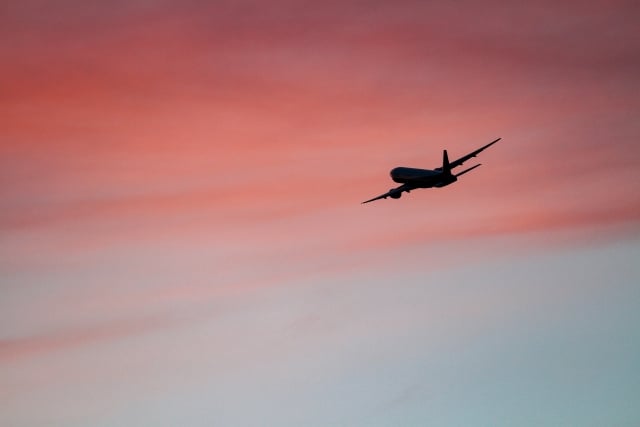 【国内搬送】ご遺体を飛行機で搬送する際の手順、費用を詳しく解説