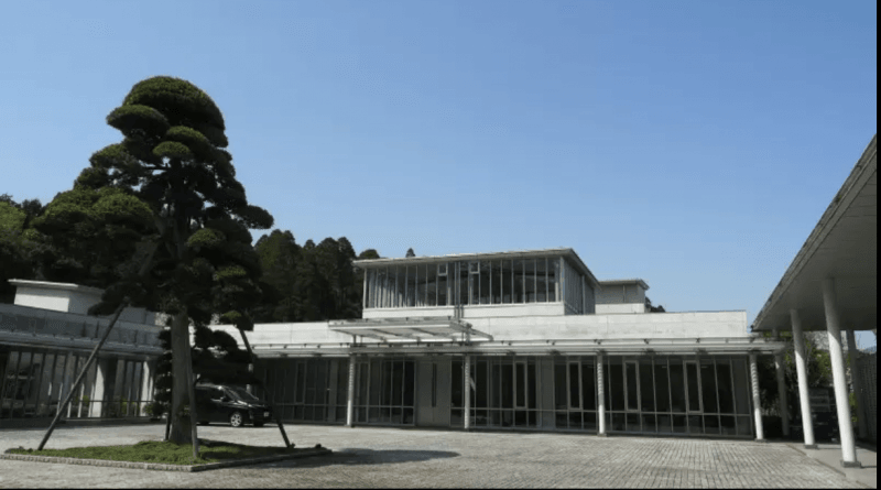 山桑メモリアルホール